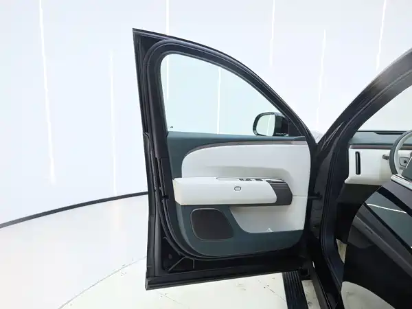 Li Auto L9 2026