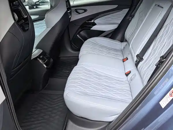 BYD Seal 2023