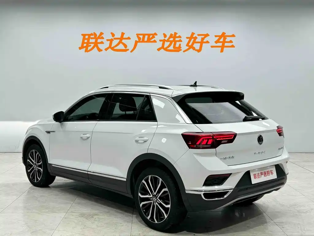 Volkswagen T-Roc 2022 — фото 24