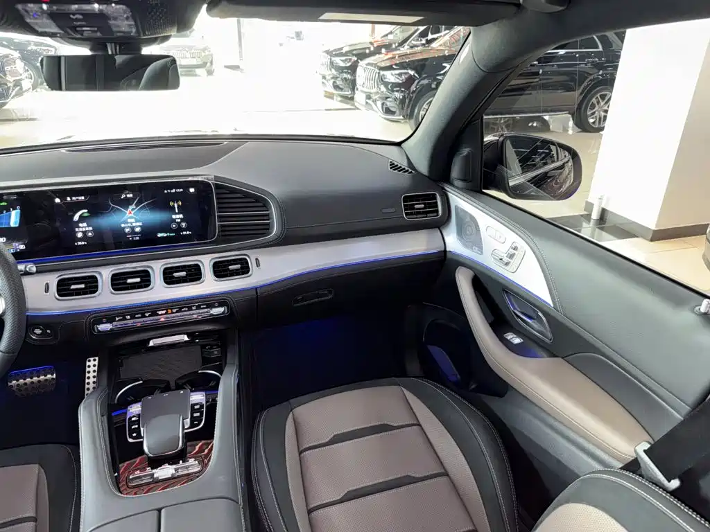 Mercedes-Benz GLE AMG 2021 — фото 20