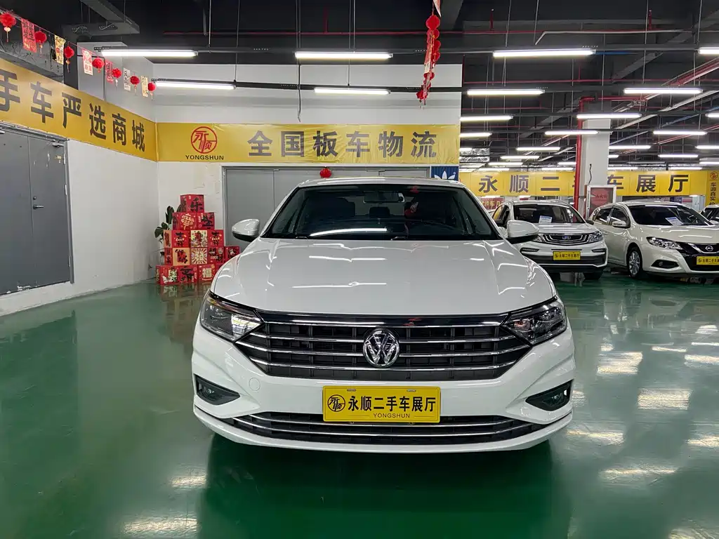 Volkswagen Sagitar 2022