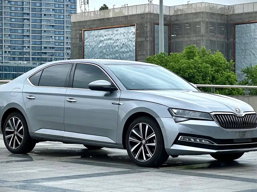 Skoda Superb 2024 — фото 3