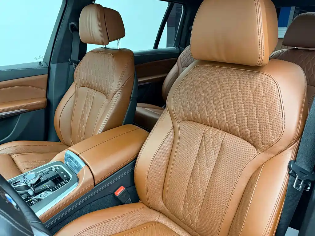 BMW X7 2020 — фото 24