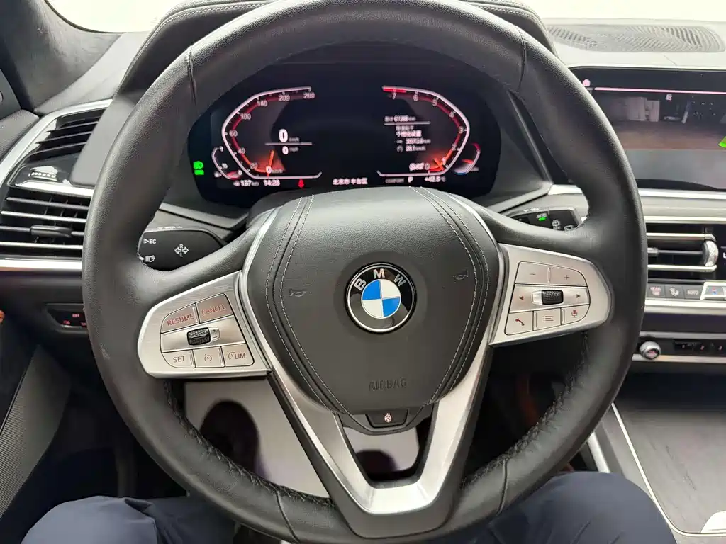 BMW X7 2020 — фото 27