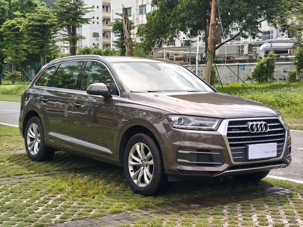 Audi Q7 2016