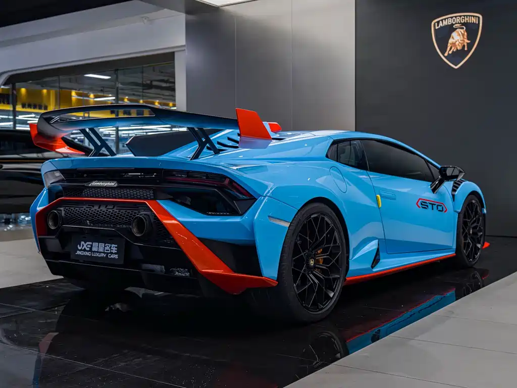 Lamborghini Huracan 2024 — фото 11