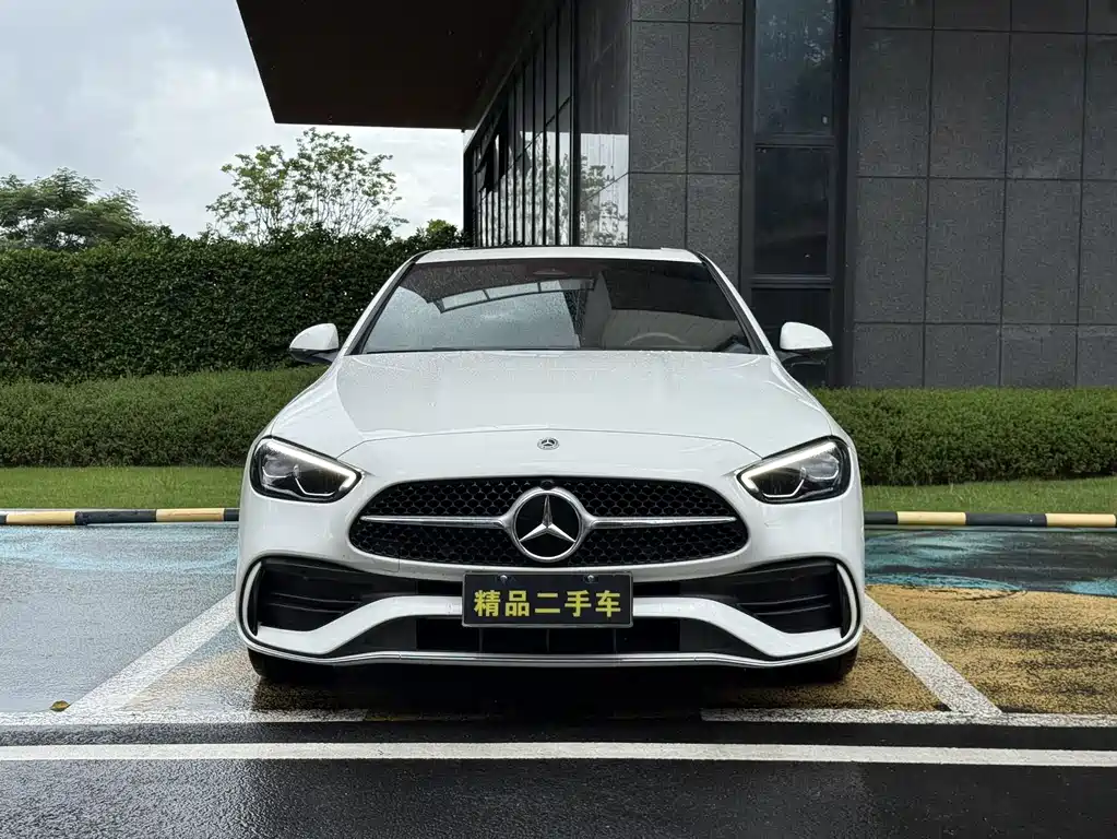 Mercedes-Benz C-Class 2023