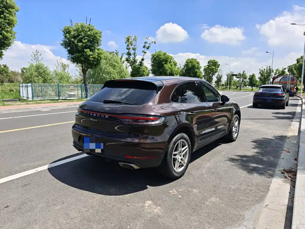 Porsche Macan 2020 — фото 9