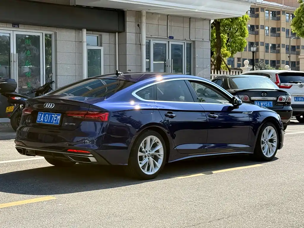Audi A5 2021 — фото 9