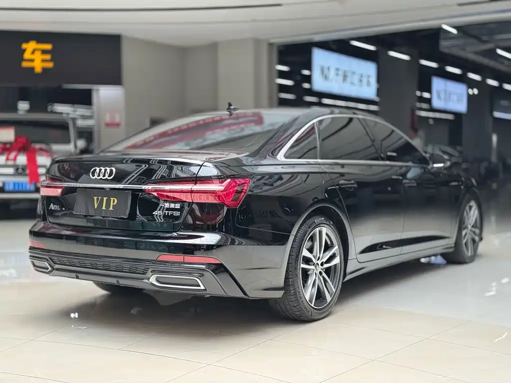 Audi A6L 2023 — фото 9