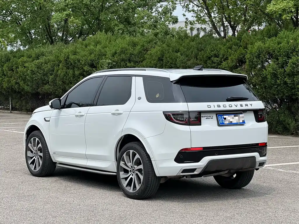 Land Rover Discovery Sport 2021 — фото 4