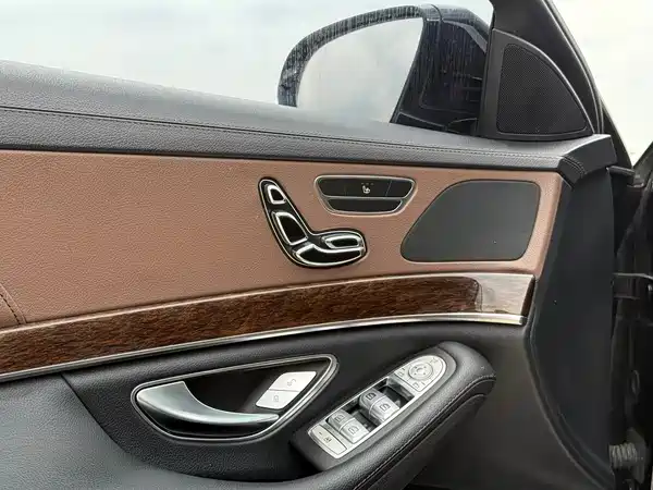 Mercedes-Benz S-Class 2015