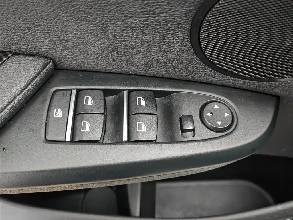 BMW X3 2017 — фото 9