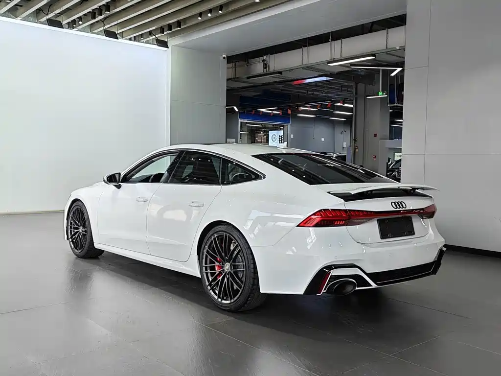 Audi A7 2019 — фото 21