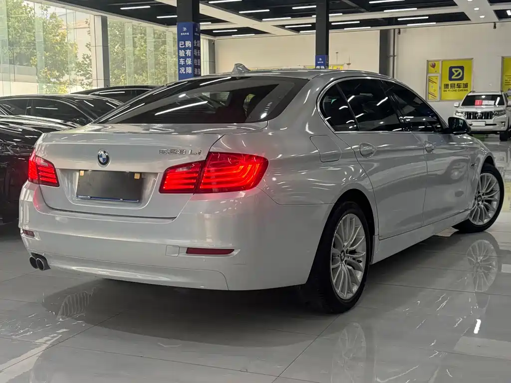 BMW 5 Series 2015