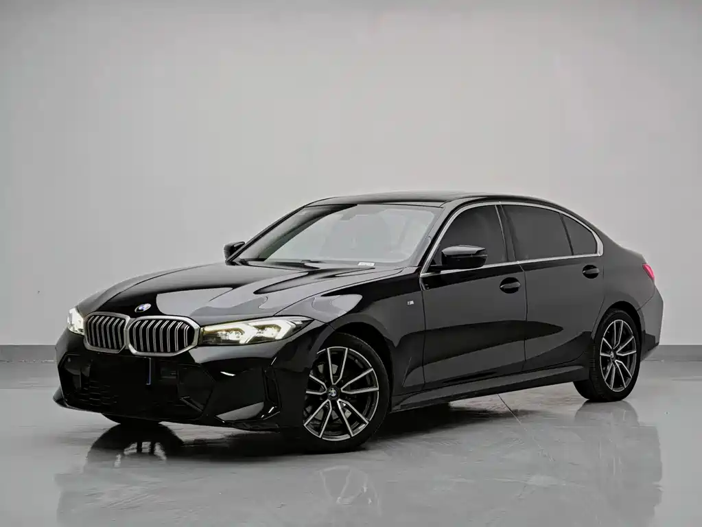 BMW 3 Series 2023 — фото 1