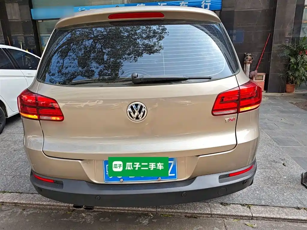 Volkswagen Tiguan 2015 — фото 6