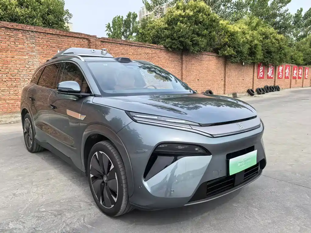BYD Tang L 2025 — фото 3