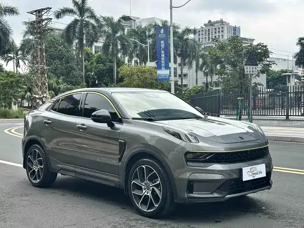 Lynk & Co 05 2022