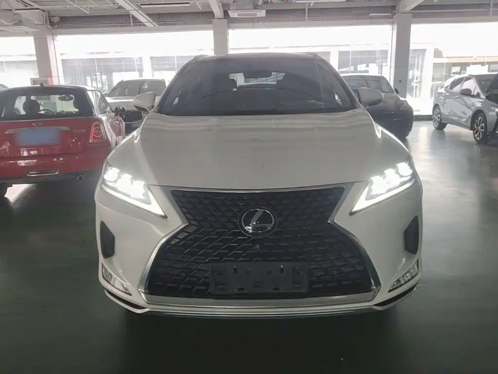 Lexus RX 2019