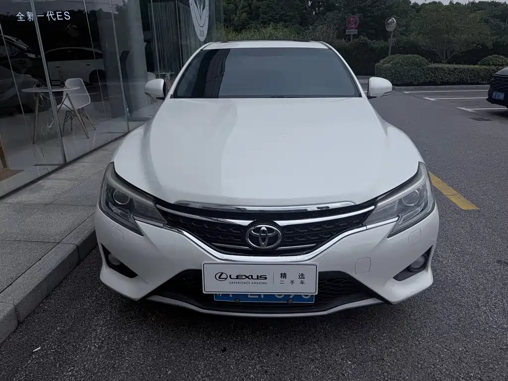 Toyota Reiz 2017