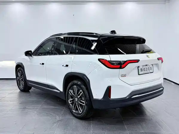 NIO ES6 2022