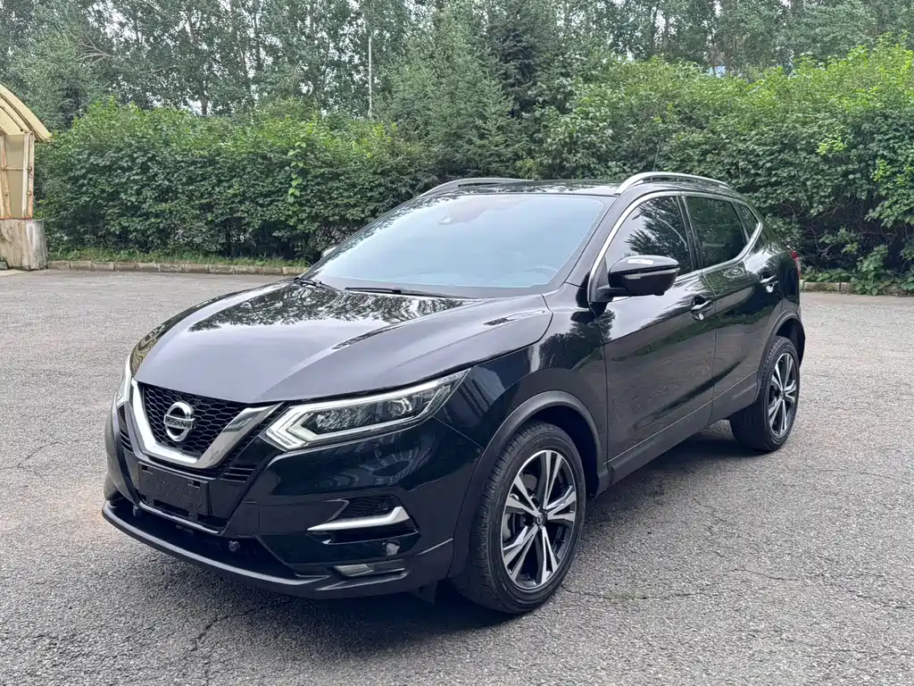Nissan Qashqai 2023 — фото 1