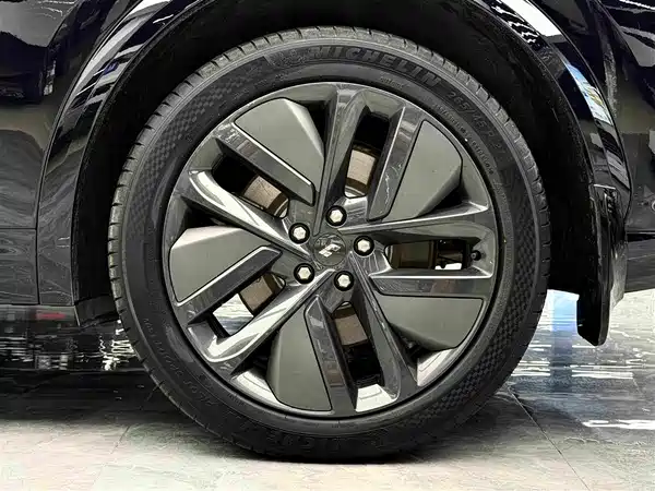 Li Auto L7 2024