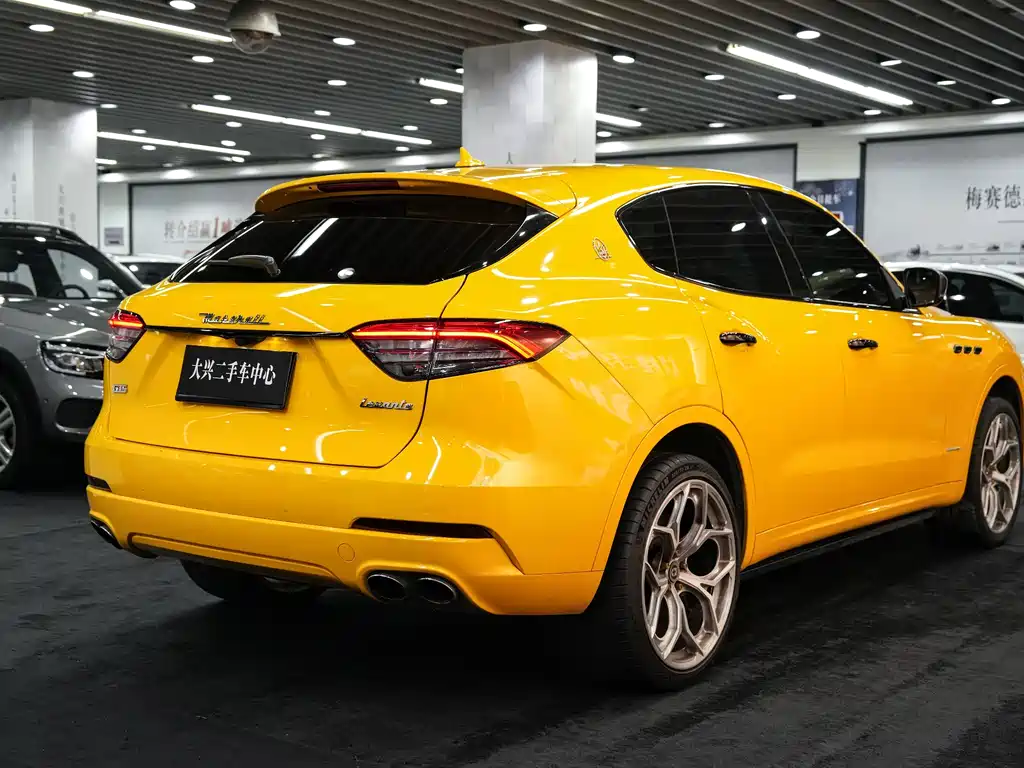 Maserati Levante 2021 — фото 9