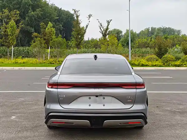 BYD Han L 2026