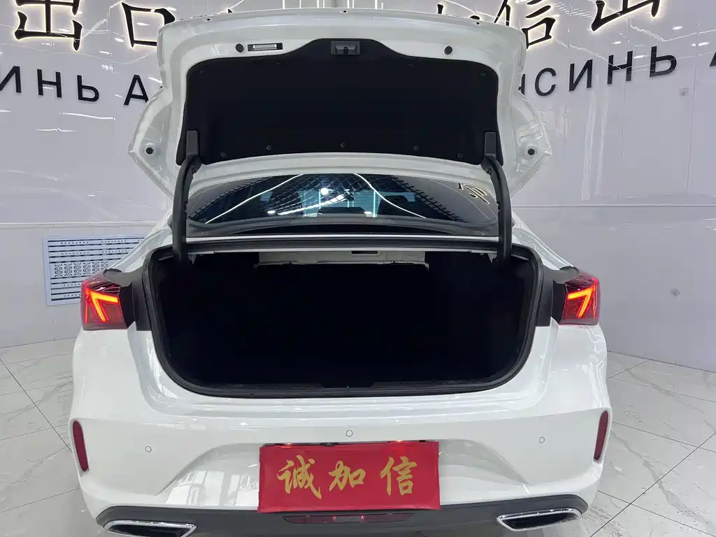 Changan Eado 2022 — фото 17