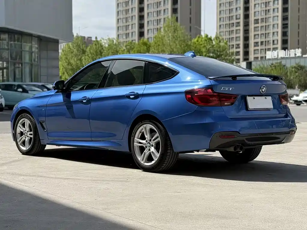 BMW 3 Series GT 2020 — фото 10