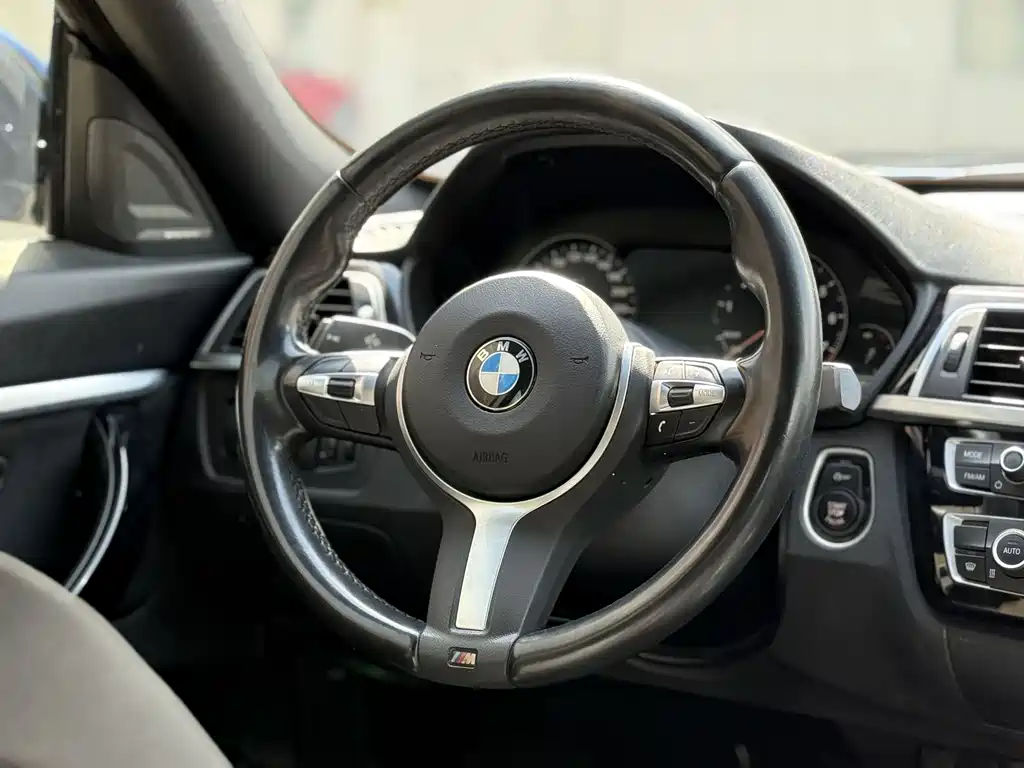 BMW 3 Series GT 2020 — фото 6