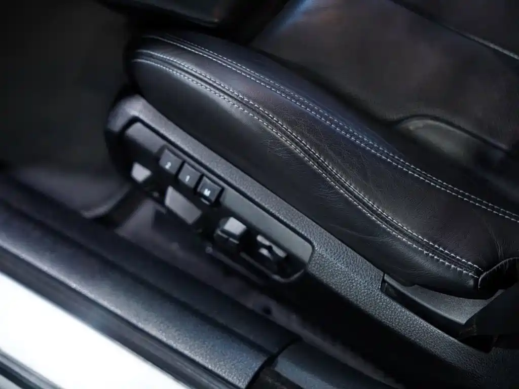 BMW M6 2015 — фото 20