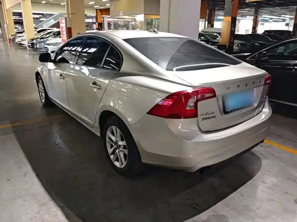 Volvo S60 2016