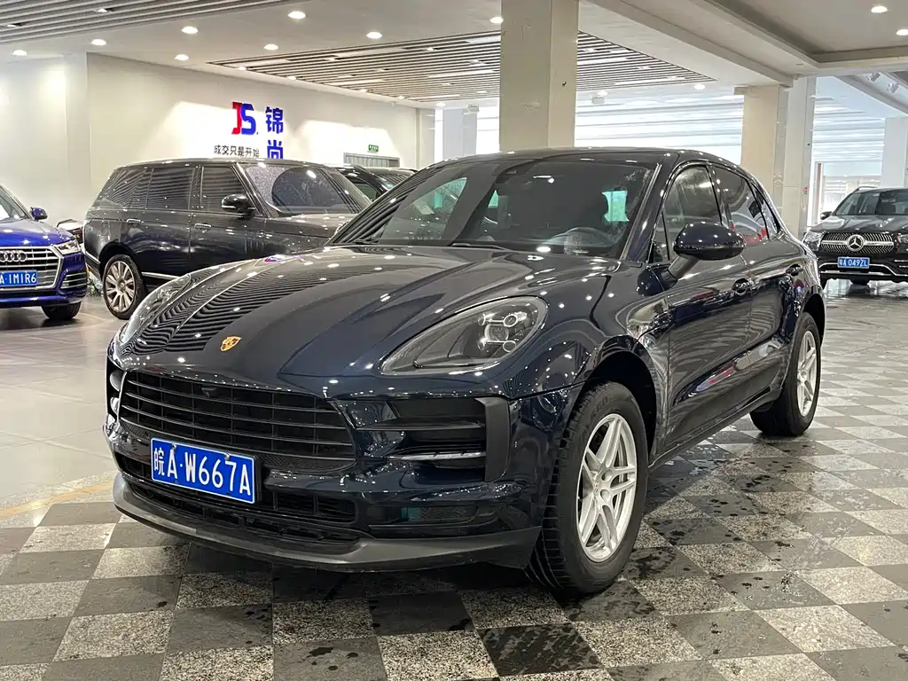Porsche Macan 2021 — фото 1