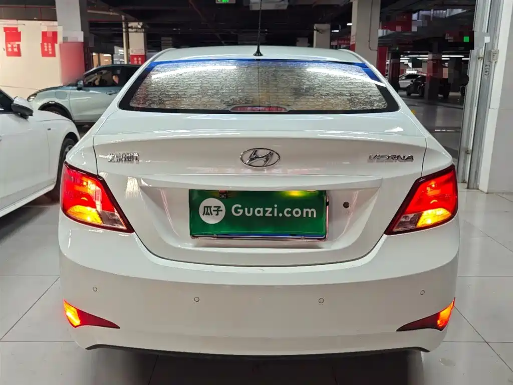 Hyundai Verna 2016 — фото 6