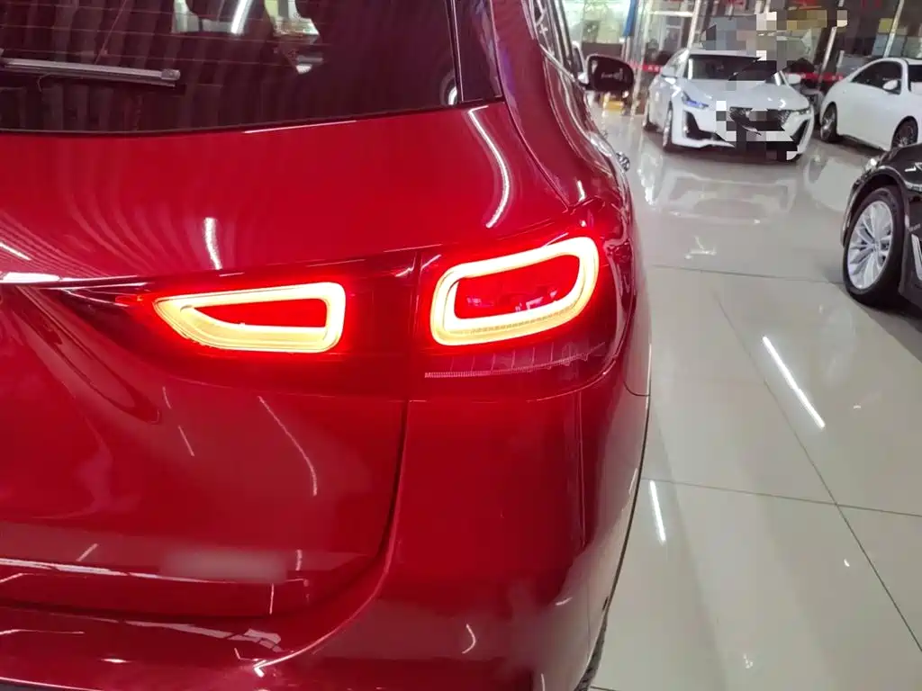 Mercedes-Benz GLA 2021 — фото 24