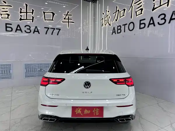 Volkswagen Golf 2022