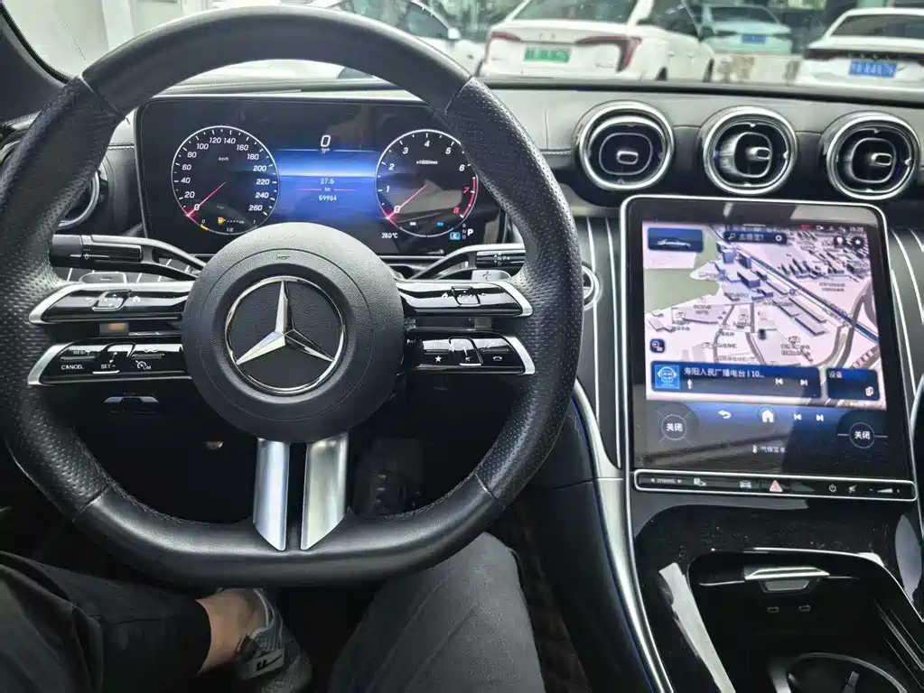 Mercedes-Benz C-Class 2023 — фото 6