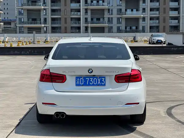 BMW 3 Series 2017