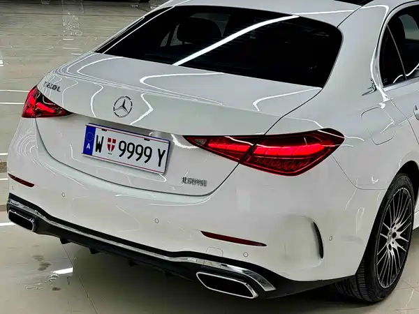 Mercedes-Benz C-Class 2022