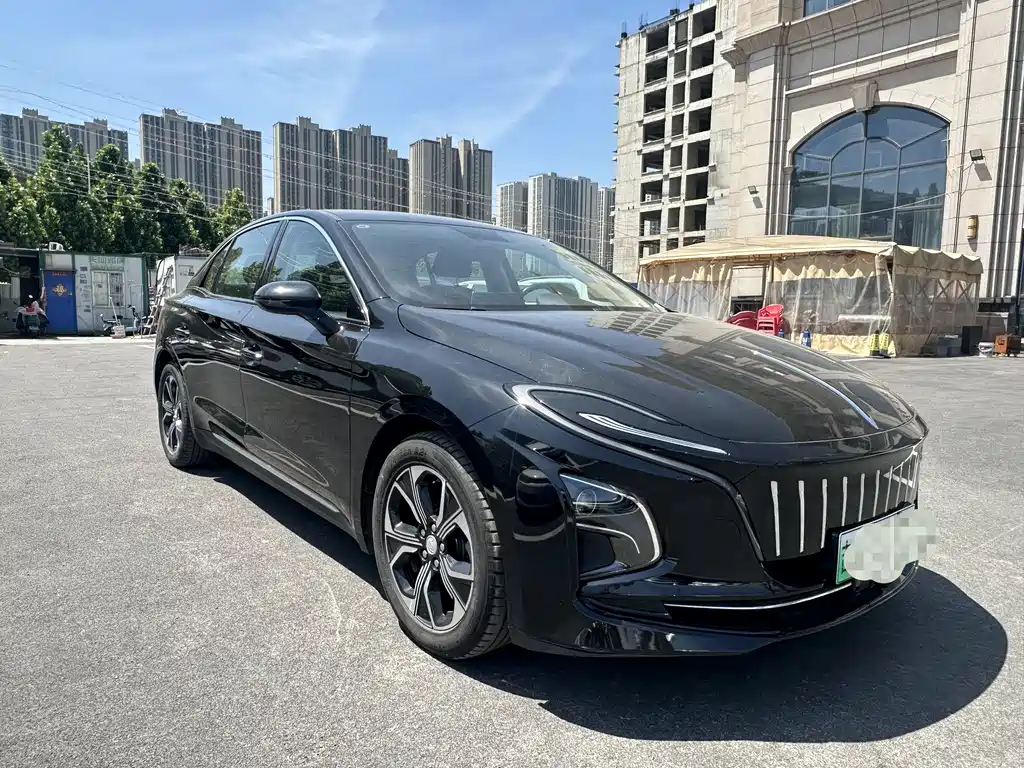 Hongqi E-QM5 2022 — фото 3