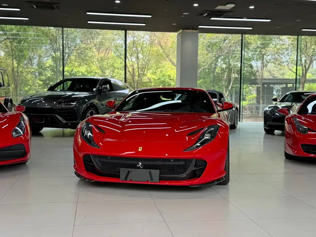 Ferrari 812 2018 — фото 31