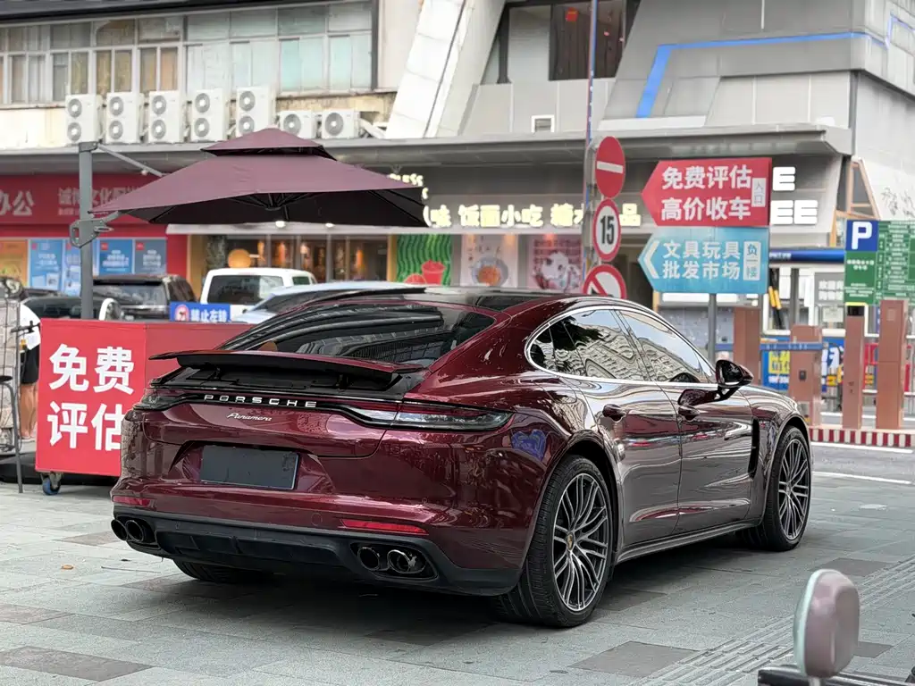 Porsche Panamera 2021 — фото 9