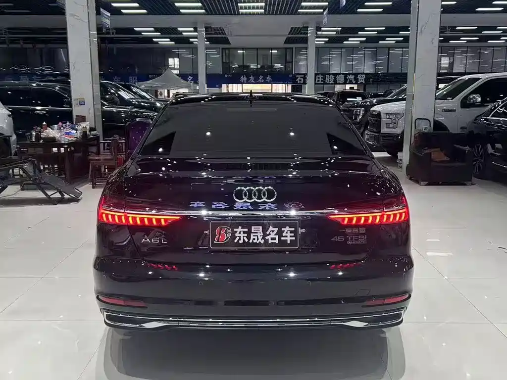 Audi A6L 2024 — фото 9