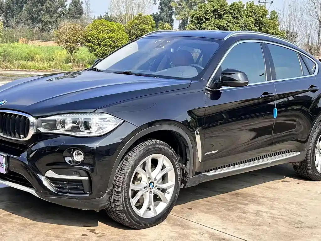 BMW X6 2016 — фото 1