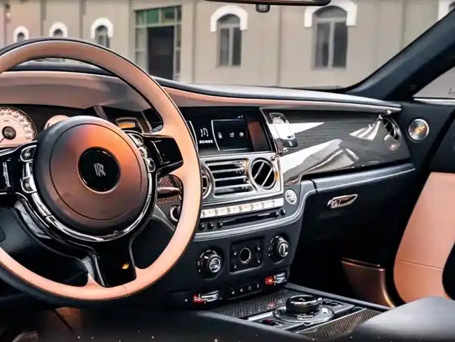 Rolls-Royce Phantom 2021 — фото 12