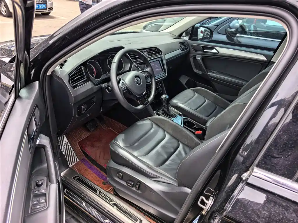 Volkswagen Tiguan L 2019 — фото 8