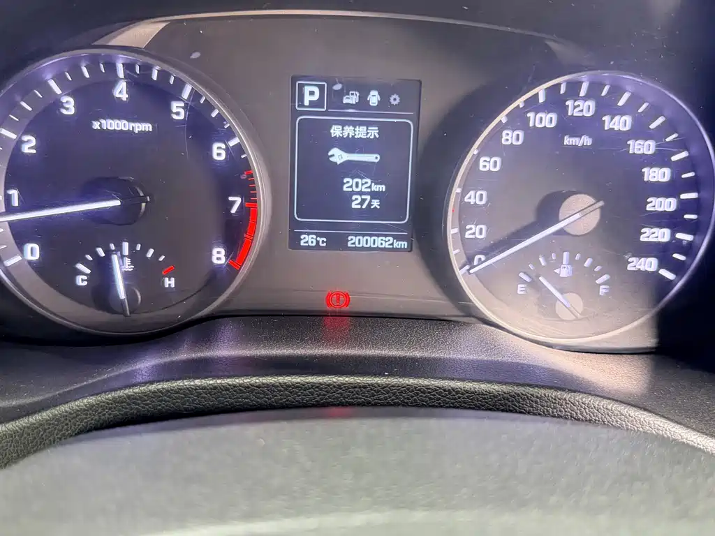 Hyundai Elantra 2018 — фото 13
